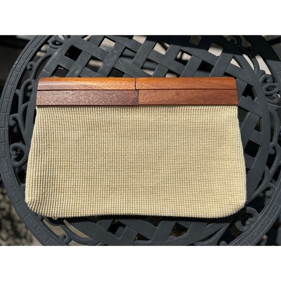 Marshall Fields Handbags - Vintage Italian Oversized Woven Clutch Purse Wooden Frame Beige Handbag